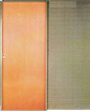 Puerta corrediza de embutir con ruedas de teflón

