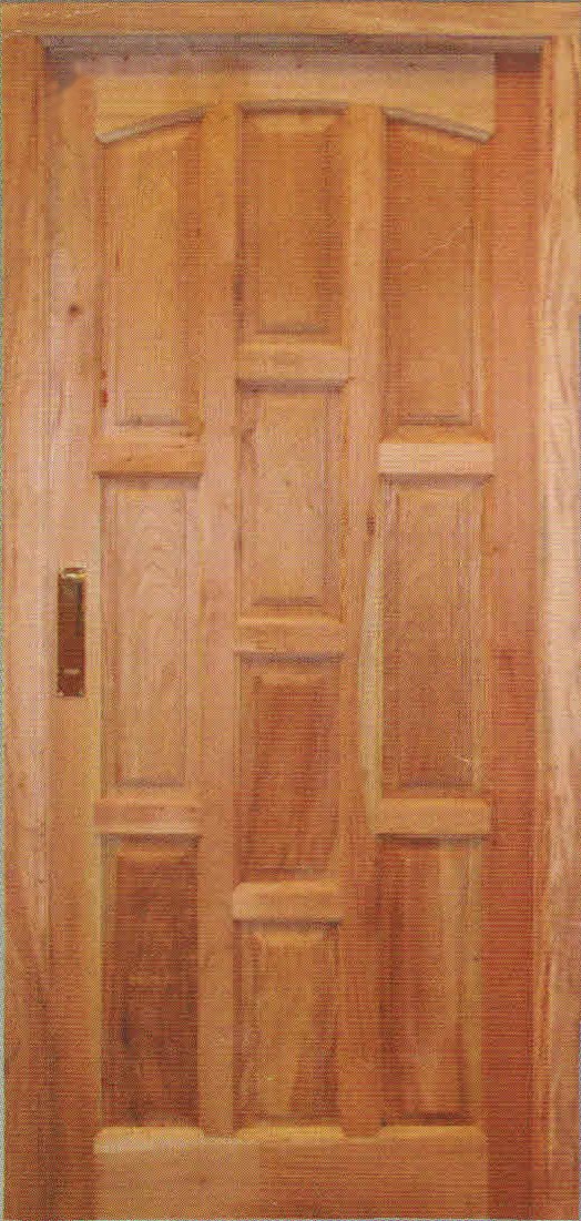 Puerta 16 sin calado con tableros replanados

